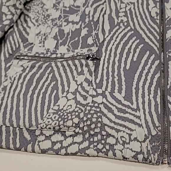 Alfred Dunner Gray Patterned Full Zipper Unlined Jacket Gray White 20 - Picture 5 of 10